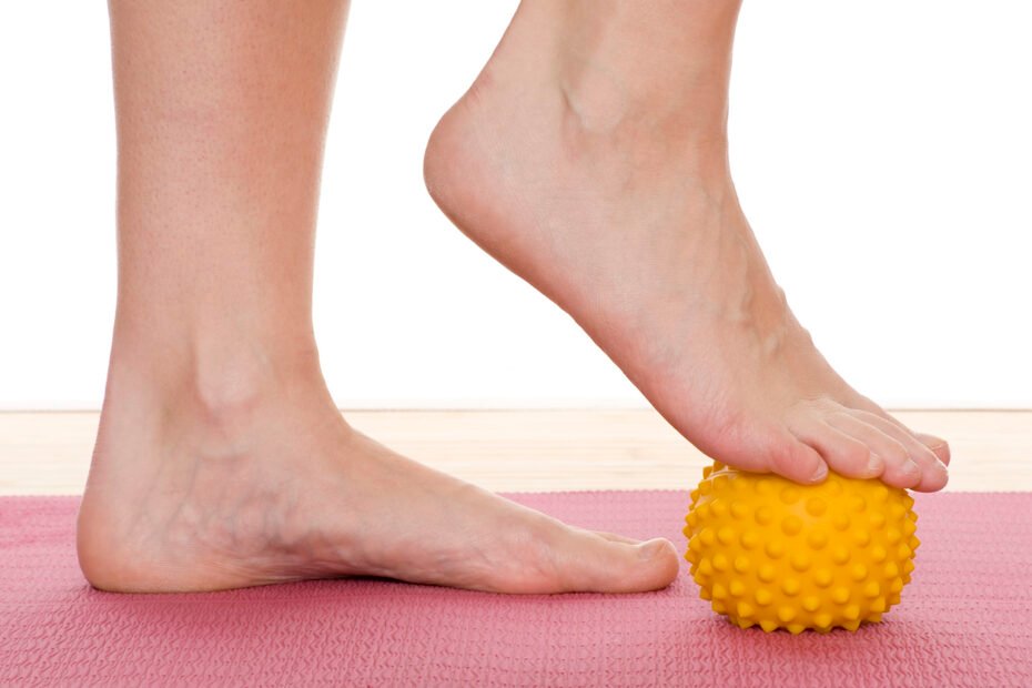 Plantar fascia ball rolling