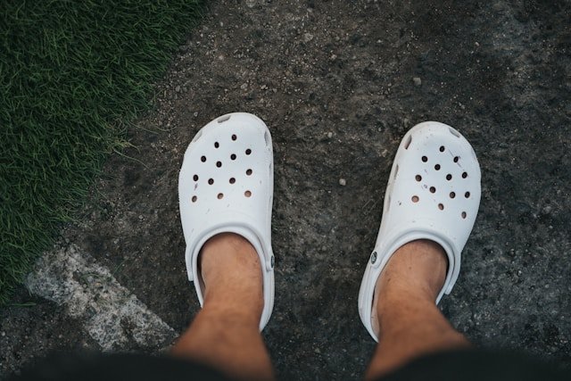 Best Crocs for Plantar Fasciitis